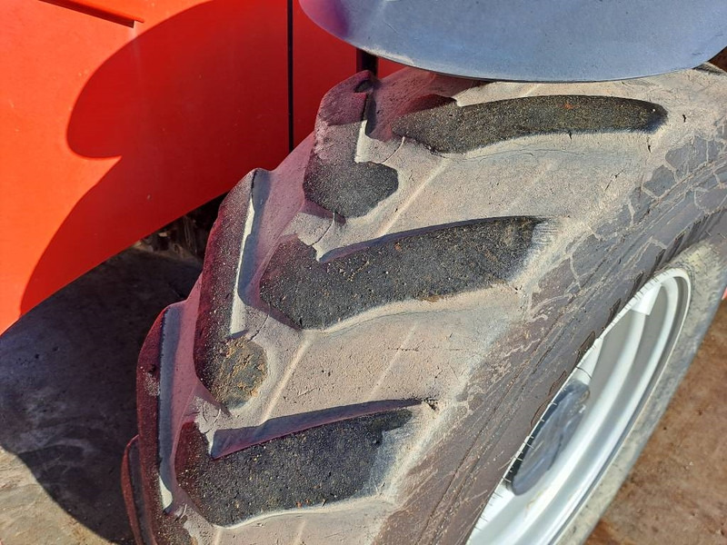 Manitou MT 1440 - رافعة تلسكوبية: صورة 4 Manitou MT 1440 - رافعة تلسكوبية: صورة 4