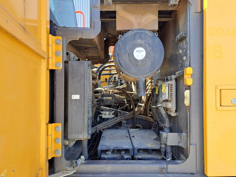 حفار زحاف Volvo EC220EL: صورة 16