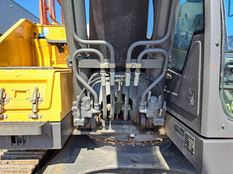 حفار زحاف Volvo EC220EL: صورة 10