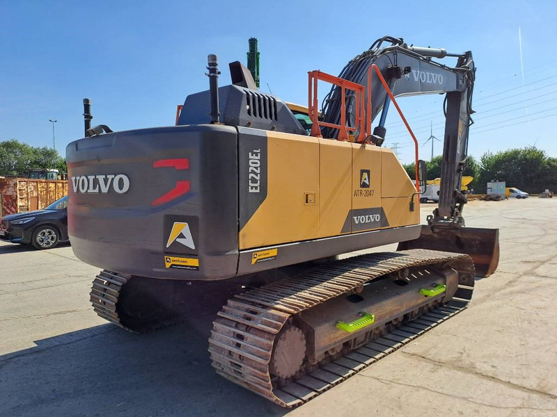 Volvo EC220EL - حفار زحاف: صورة 4 Volvo EC220EL - حفار زحاف: صورة 4