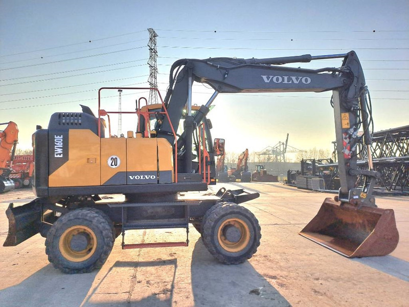 Volvo EW160E - حفارة دولاب: صورة 5 Volvo EW160E - حفارة دولاب: صورة 5