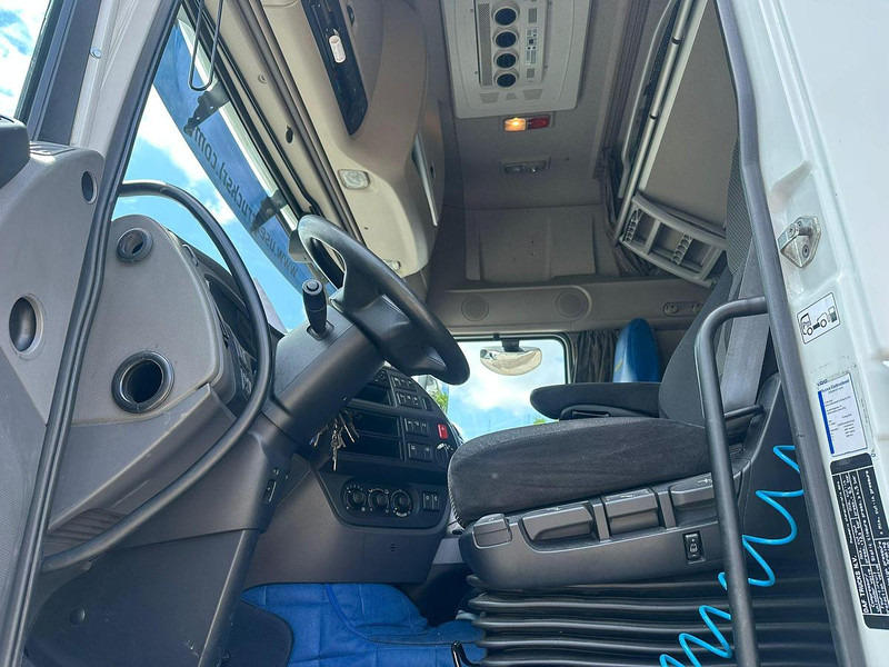 وحدة جر DAF XF 460: صورة 10