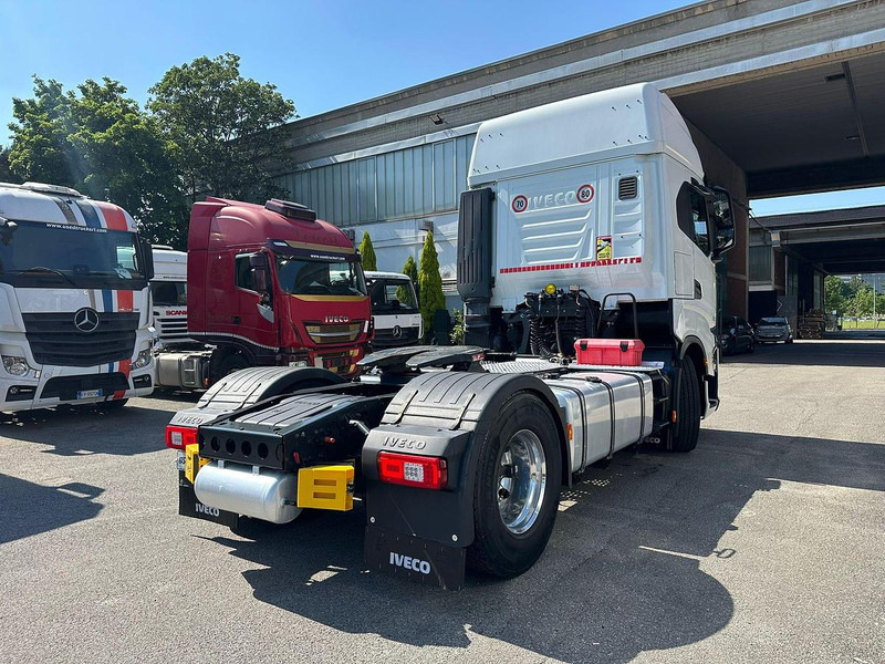 Iveco S-Way 570 - وحدة جر: صورة 4 Iveco S-Way 570 - وحدة جر: صورة 4