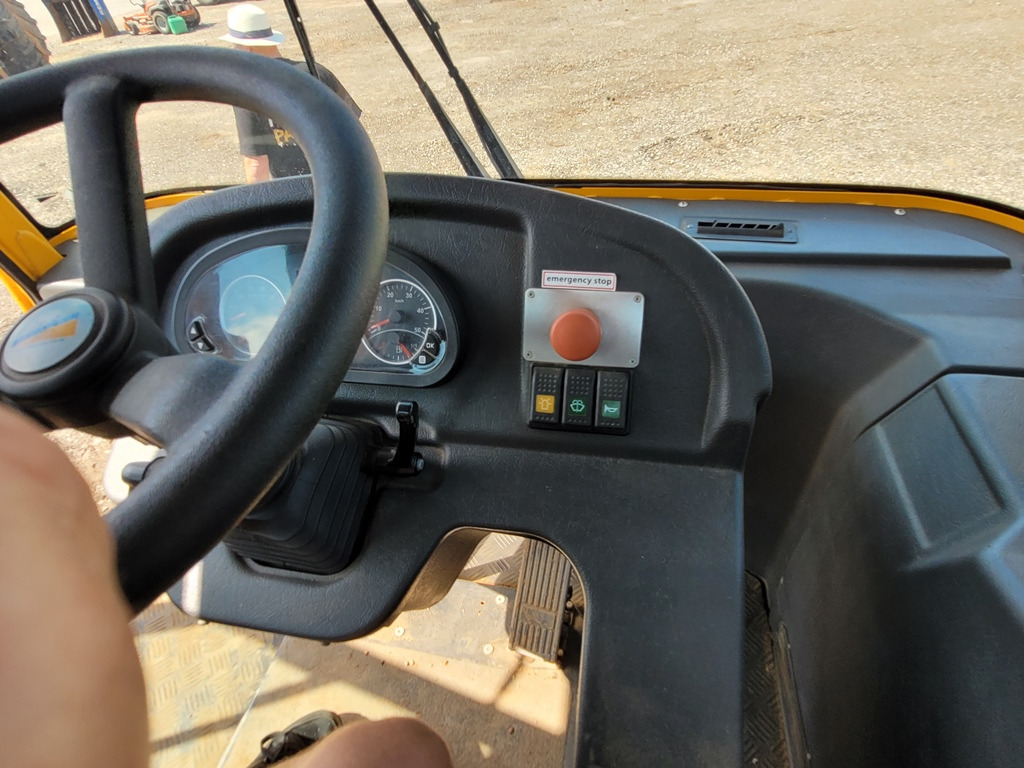 شاحنة قلابة مجنزرة BERGMANN 4010R: صورة 13