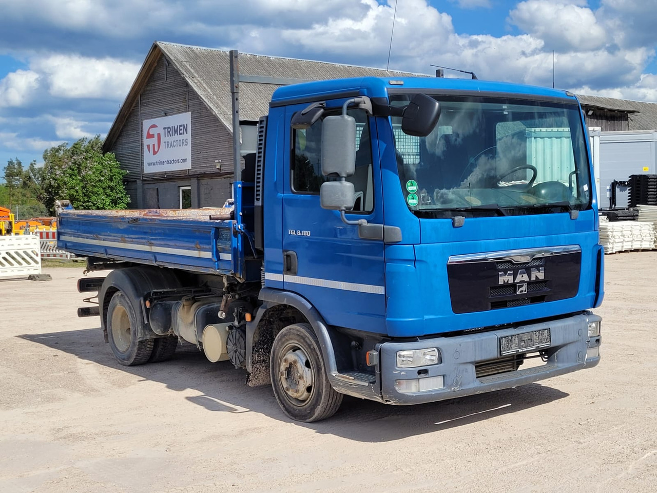 MAN TGL 8.180 - شاحنة قلاب: صورة 3 MAN TGL 8.180 - شاحنة قلاب: صورة 3