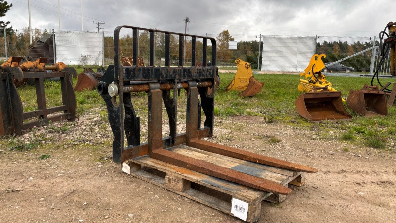 Manitou 2.9t and 3.5t - شوكة - جرافة ذات عجلات تلسكوبية: صورة 1 Manitou 2.9t and 3.5t - شوكة - جرافة ذات عجلات تلسكوبية: صورة 1