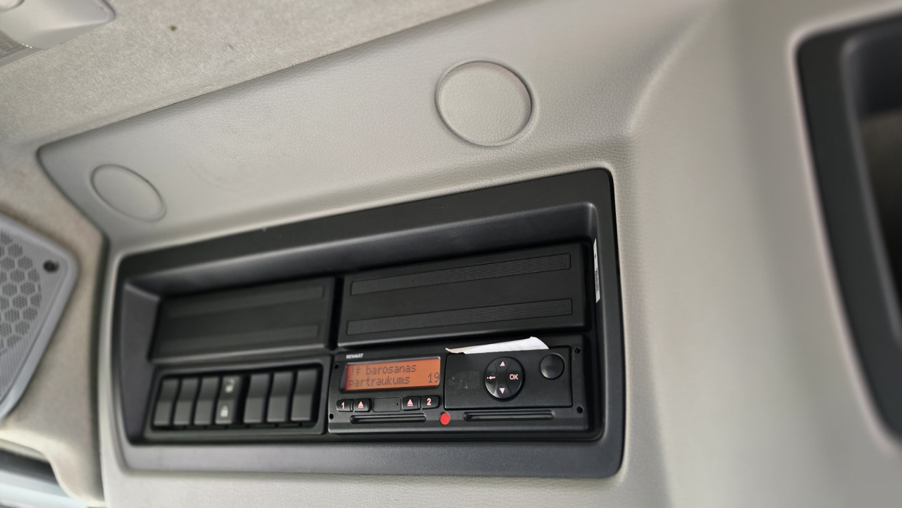 شاحنة قلاب RENAULT Midlum 190DX, winch, original 46'000km: صورة 10 شاحنة قلاب RENAULT Midlum 190DX, winch, original 46'000km: صورة 10