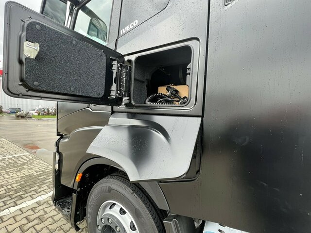 IVECO S-Way AS440S49T/P - AF4T COMFORT+AERO+ LED+NAVI... - وحدة جر: صورة 3 IVECO S-Way AS440S49T/P - AF4T COMFORT+AERO+ LED+NAVI... - وحدة جر: صورة 3