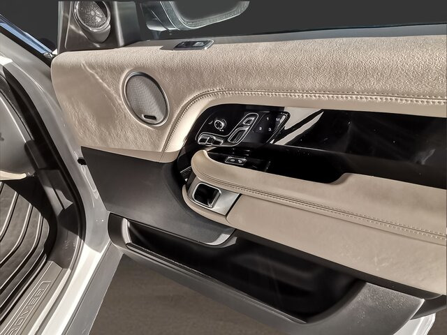 LAND ROVER Range Rover Vogue 4WD SPORT PANORAMA HOMELINK... - سيارة دفع رباعي: صورة 5 LAND ROVER Range Rover Vogue 4WD SPORT PANORAMA HOMELINK... - سيارة دفع رباعي: صورة 5