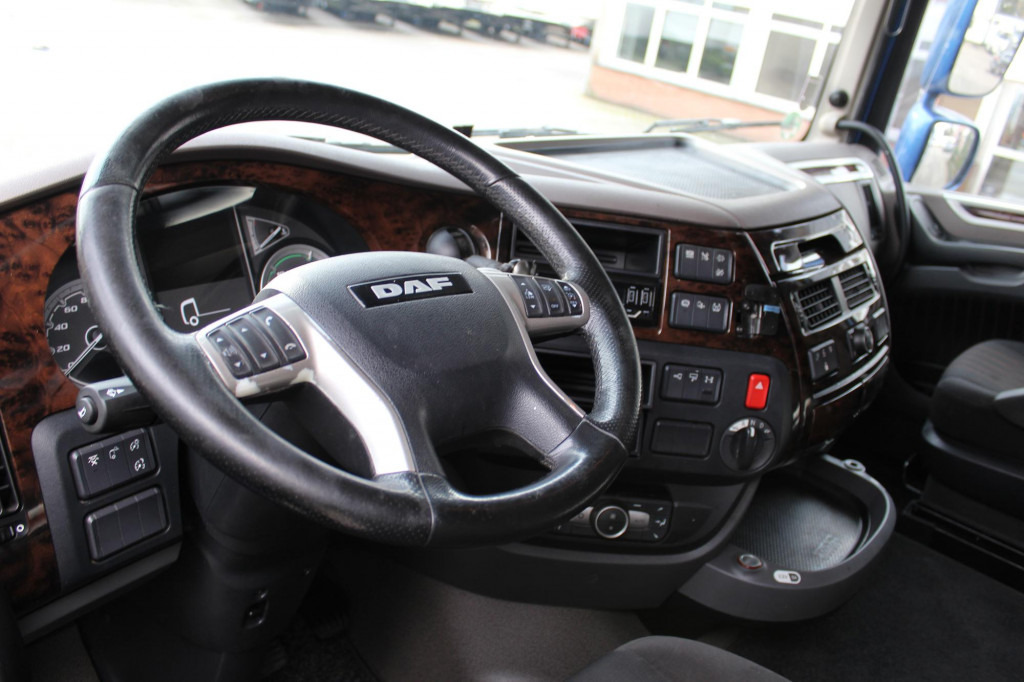 Daf 480 SSC Retarder Kühlbox 2 Tanks Standklima - وحدة جر: صورة 5 Daf 480 SSC Retarder Kühlbox 2 Tanks Standklima - وحدة جر: صورة 5