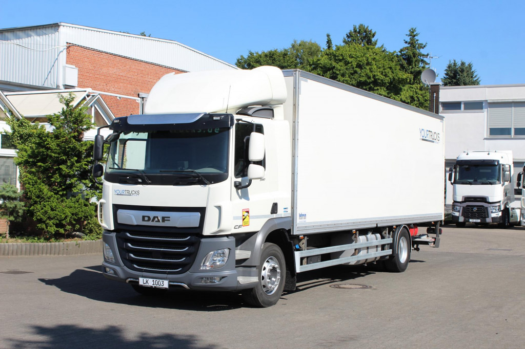 Daf CF 340 E6 Koffer 8,5m Klima LDW Rolltor LBW - شاحنة مقفلة: صورة 1 Daf CF 340 E6 Koffer 8,5m Klima LDW Rolltor LBW - شاحنة مقفلة: صورة 1