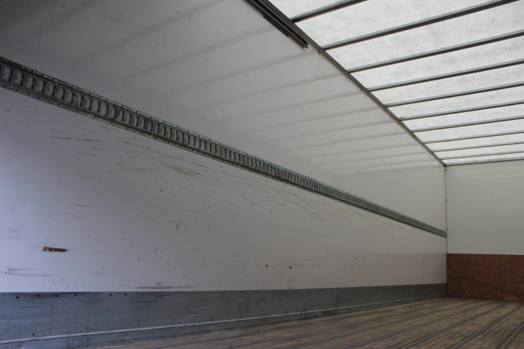 شاحنة مقفلة Iveco Eurocargo 190-280 E6 Koffer 8,51m Roltor LBW: صورة 14 شاحنة مقفلة Iveco Eurocargo 190-280 E6 Koffer 8,51m Roltor LBW: صورة 14