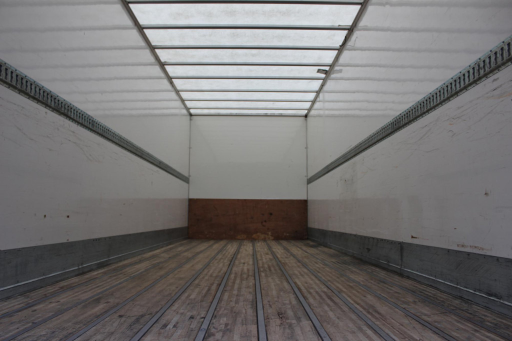 شاحنة مقفلة Iveco Eurocargo 190-280 E6 Koffer 8,51m Roltor LBW: صورة 13 شاحنة مقفلة Iveco Eurocargo 190-280 E6 Koffer 8,51m Roltor LBW: صورة 13