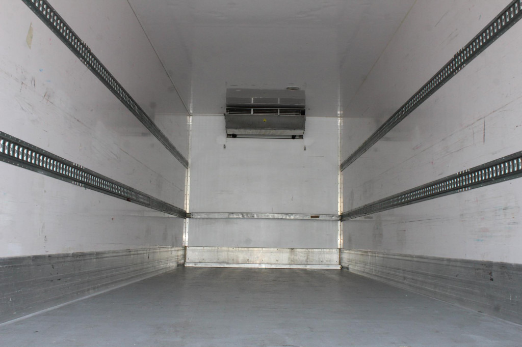 Iveco Eurocargo ML190-320L E6 CS 1150 LBW Schlafkabine - شاحنة الفريزر: صورة 2 Iveco Eurocargo ML190-320L E6 CS 1150 LBW Schlafkabine - شاحنة الفريزر: صورة 2