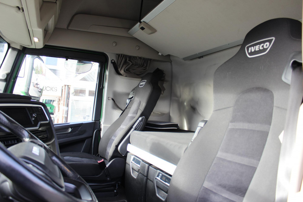 Iveco S-Way 510 Retarder Alufelgen Navi 2 x Kühlbox - وحدة جر: صورة 5 Iveco S-Way 510 Retarder Alufelgen Navi 2 x Kühlbox - وحدة جر: صورة 5