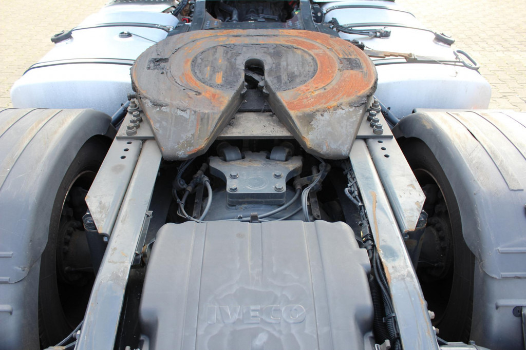 Iveco S-Way 510 Retarder Alufelgen Navi 2 x Kühlbox - وحدة جر: صورة 2 Iveco S-Way 510 Retarder Alufelgen Navi 2 x Kühlbox - وحدة جر: صورة 2