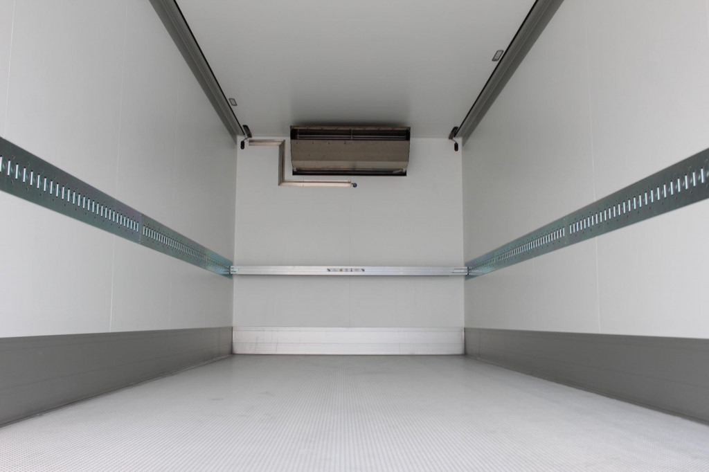 MAN TGM 18.290 E6 Thermo King T-1300X Tür+LBW AHK - شاحنة الفريزر: صورة 3 MAN TGM 18.290 E6 Thermo King T-1300X Tür+LBW AHK - شاحنة الفريزر: صورة 3