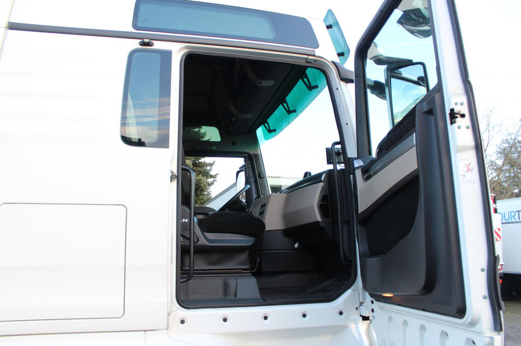 MAN TGX 18.510 E6 XXL Retarder Kühlbox Navi - وحدة جر: صورة 2 MAN TGX 18.510 E6 XXL Retarder Kühlbox Navi - وحدة جر: صورة 2