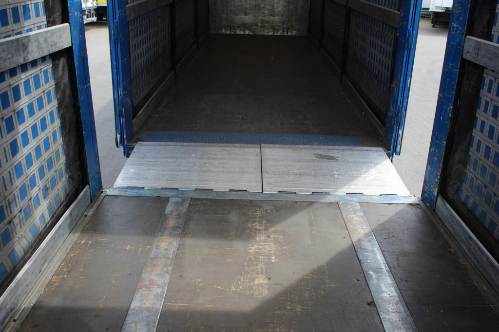 MAN TGX 26.460 Retarder Plane-Zug 120M3 Durchlade - شاحنة ستارة: صورة 3 MAN TGX 26.460 Retarder Plane-Zug 120M3 Durchlade - شاحنة ستارة: صورة 3