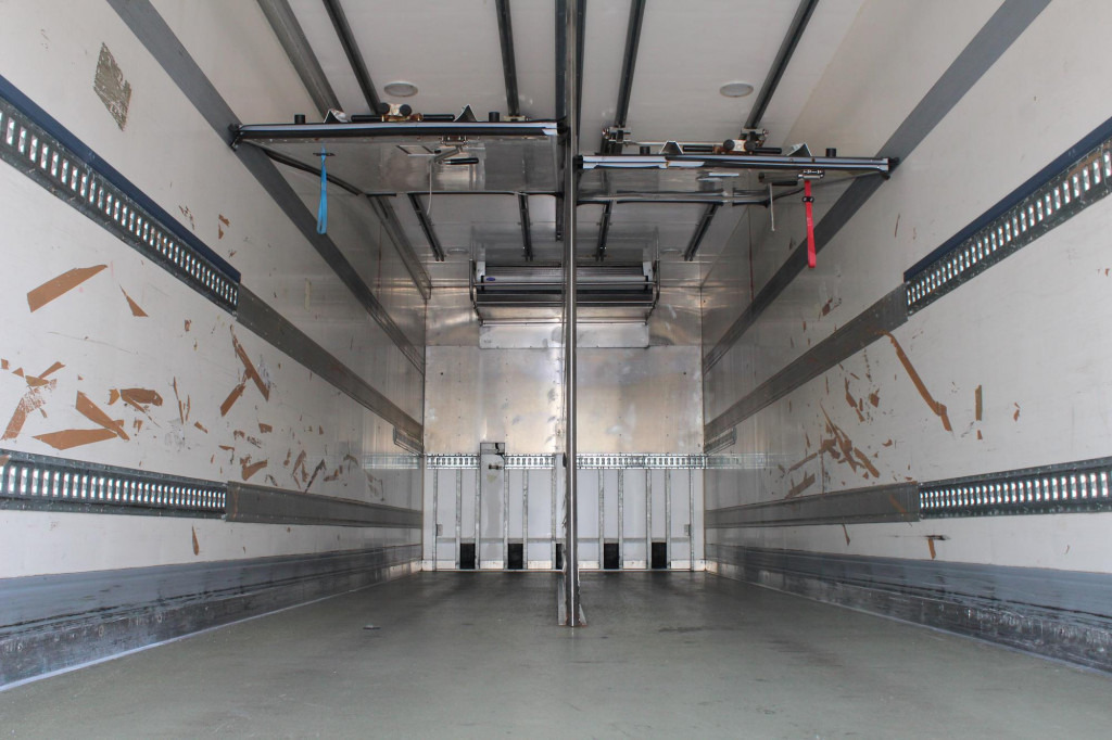 Mercedes-Benz Actros 2532 E5 CS 1150 Multi Bi-Temp LBW Rolltor - شاحنة الفريزر: صورة 2 Mercedes-Benz Actros 2532 E5 CS 1150 Multi Bi-Temp LBW Rolltor - شاحنة الفريزر: صورة 2
