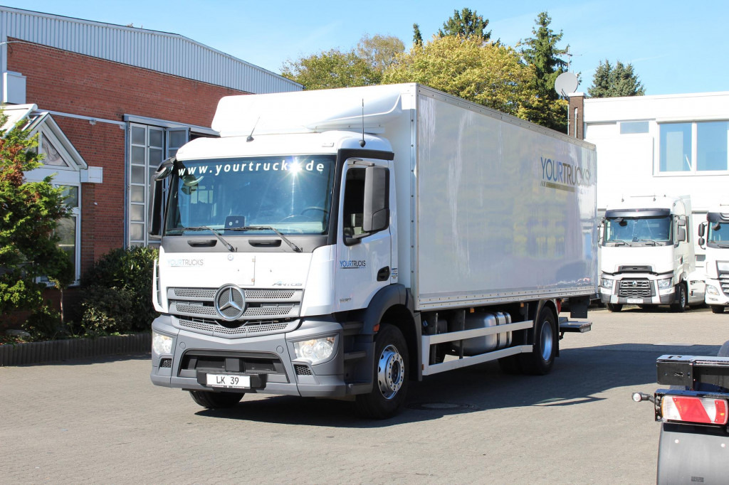 Mercedes-Benz Antos 1830 E6 Koffer 7,7m LBW Rolltor - شاحنة مقفلة: صورة 1 Mercedes-Benz Antos 1830 E6 Koffer 7,7m LBW Rolltor - شاحنة مقفلة: صورة 1
