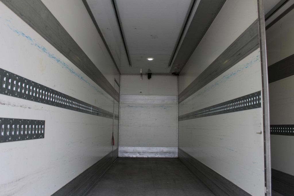 Mercedes-Benz Atego 1221 E6 Carrier Multi-Temp Strom Türen+LBW - شاحنة الفريزر: صورة 3 Mercedes-Benz Atego 1221 E6 Carrier Multi-Temp Strom Türen+LBW - شاحنة الفريزر: صورة 3