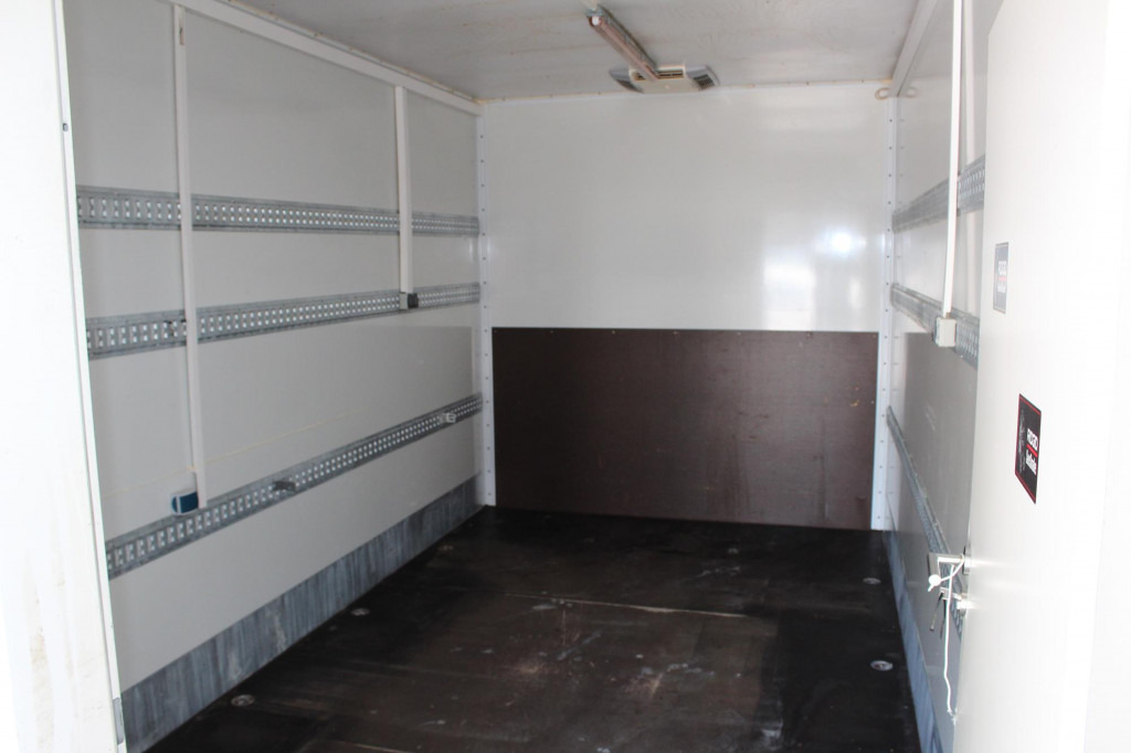 Mercedes-Benz Atego 824 Koffer Schlafkabine nur orig.22Tkm! - شاحنة التوصيل: صورة 2 Mercedes-Benz Atego 824 Koffer Schlafkabine nur orig.22Tkm! - شاحنة التوصيل: صورة 2