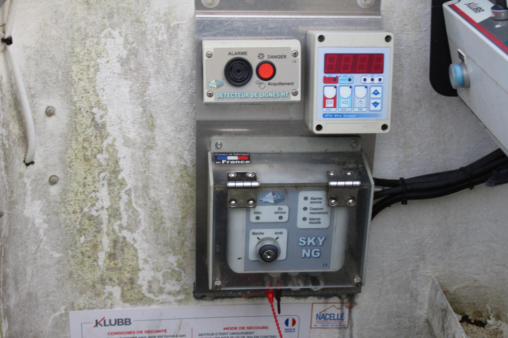 Renault Master Bühne KLUBB 11m 2 Personen Korb 200kg - منصة تلسكوبية محمولة على شاحنة: صورة 2 Renault Master Bühne KLUBB 11m 2 Personen Korb 200kg - منصة تلسكوبية محمولة على شاحنة: صورة 2