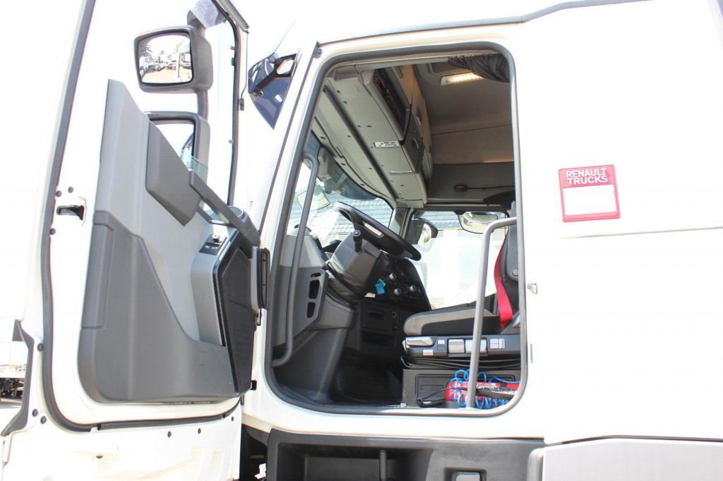 Renault T 520 E6 High Sleeper Retarder Kühlbox VIN: MD - وحدة جر: صورة 4 Renault T 520 E6 High Sleeper Retarder Kühlbox VIN: MD - وحدة جر: صورة 4