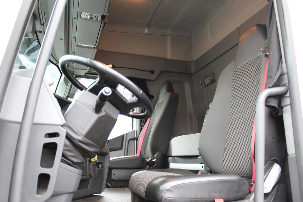 Renault T460 Retarder 2 Tanks Standklima VIN : KD - وحدة جر: صورة 4 Renault T460 Retarder 2 Tanks Standklima VIN : KD - وحدة جر: صورة 4