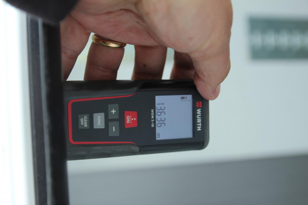 SCHMITZ Koffer DS Liftachse 4x Pal.-Kasten NEU ! - نصف مقطورة صندوق مغلق: صورة 4 SCHMITZ Koffer DS Liftachse 4x Pal.-Kasten NEU ! - نصف مقطورة صندوق مغلق: صورة 4