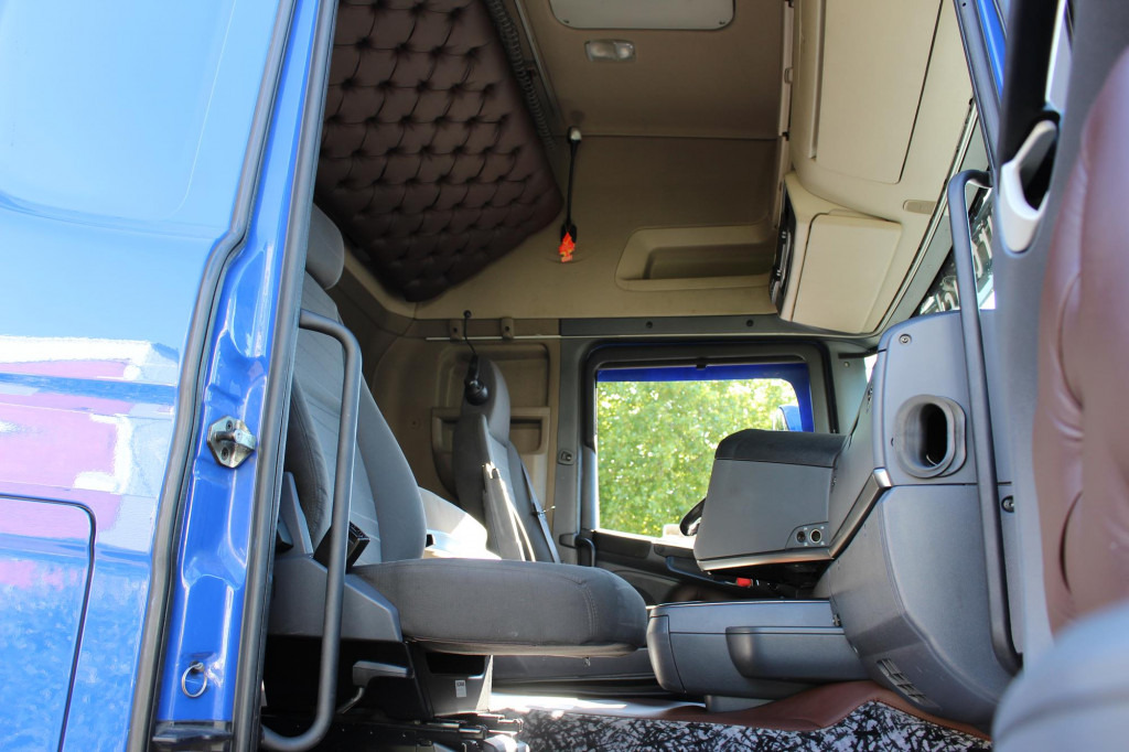 Scania R 520 V8 Topline Retarder Kühlbox Standklima - وحدة جر: صورة 2 Scania R 520 V8 Topline Retarder Kühlbox Standklima - وحدة جر: صورة 2