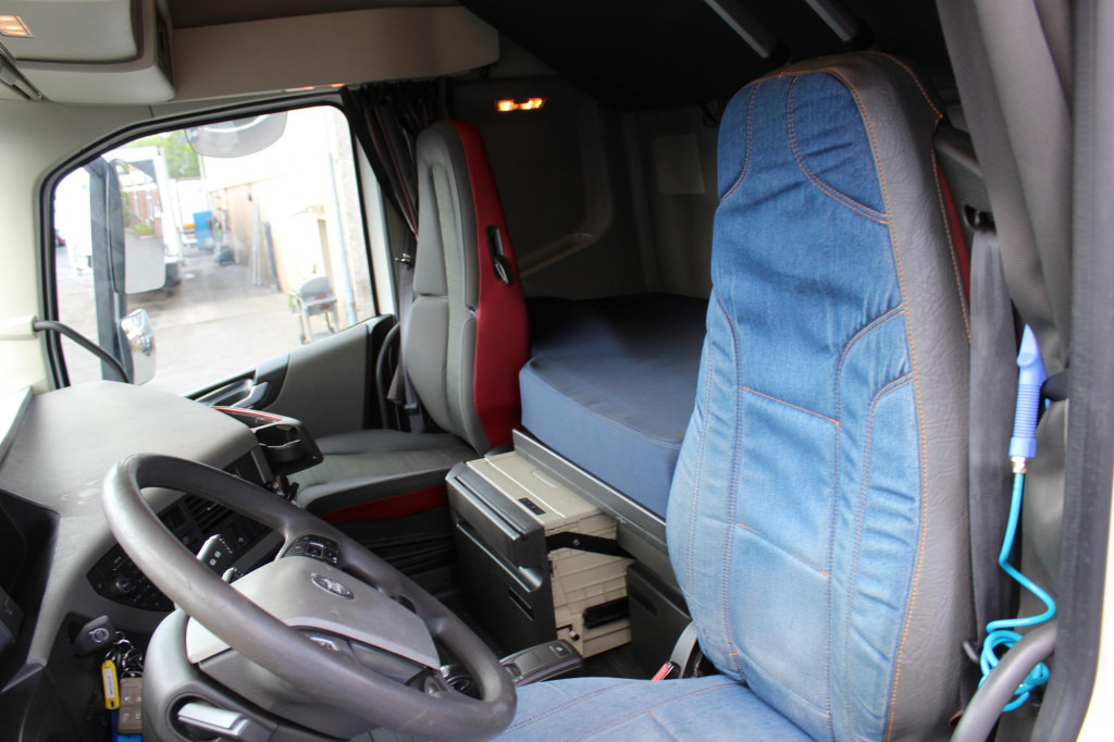 Volvo FH 500 E6 Globe   I-Shift  I-Park Cool  Kühlbox - وحدة جر: صورة 3 Volvo FH 500 E6 Globe   I-Shift  I-Park Cool  Kühlbox - وحدة جر: صورة 3