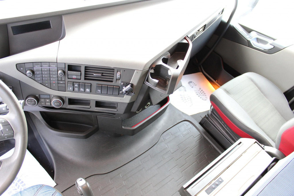 Volvo FH 500 E6 Globe   I-Shift  I-Park Cool  Kühlbox - وحدة جر: صورة 5 Volvo FH 500 E6 Globe   I-Shift  I-Park Cool  Kühlbox - وحدة جر: صورة 5
