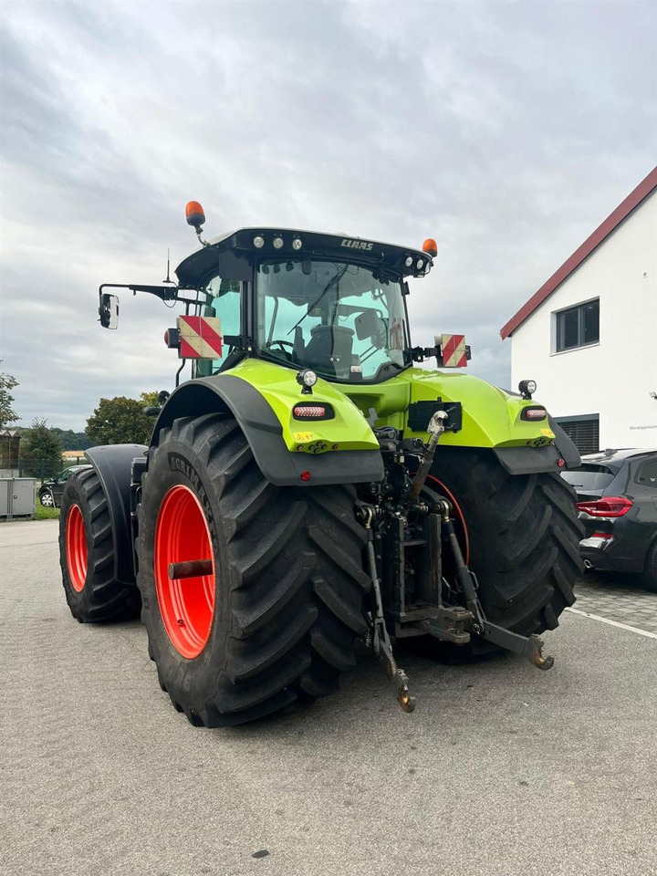 CLAAS Axion 930 CMATIC mit GPS S10 RTK, Frontzapfwelle und Frontkraftheber - جرار: صورة 4 CLAAS Axion 930 CMATIC mit GPS S10 RTK, Frontzapfwelle und Frontkraftheber - جرار: صورة 4
