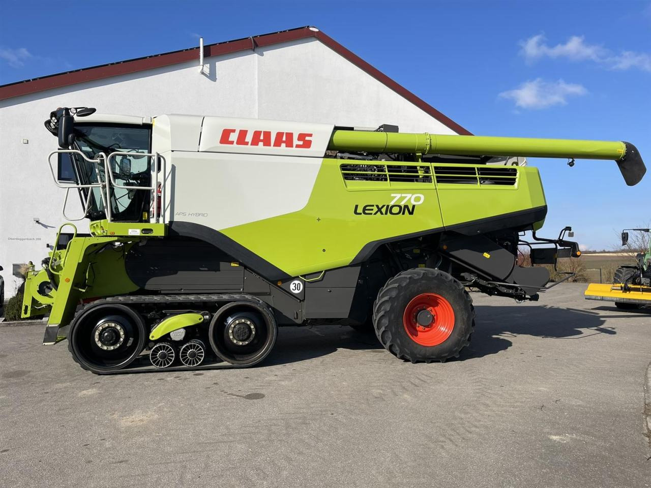 CLAAS Lexion 770TT Modell C76 mit CEMOS AUTOMATIC und Schneidwerk V1230, Reifen NEU - حصادة موحَّدة: صورة 2 CLAAS Lexion 770TT Modell C76 mit CEMOS AUTOMATIC und Schneidwerk V1230, Reifen NEU - حصادة موحَّدة: صورة 2