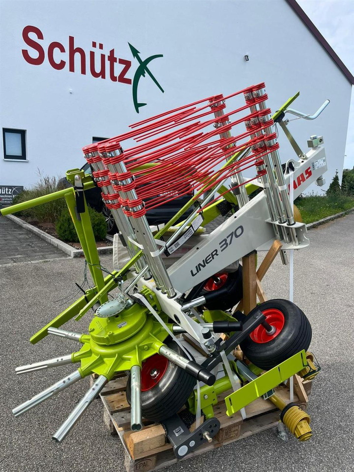 CLAAS Liner 370 Tandem / NEU und UNBENUTZT / Baujahr 202 - آلة تيبيس العشب/ آلة جمع العشب: صورة 2 CLAAS Liner 370 Tandem / NEU und UNBENUTZT / Baujahr 202 - آلة تيبيس العشب/ آلة جمع العشب: صورة 2