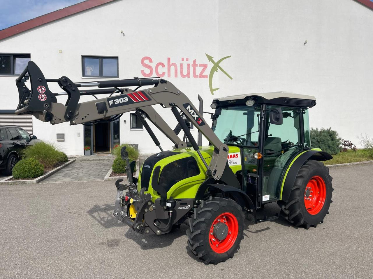 CLAAS Nexos 210 inkl. Frontlader, Frontzapfwelle - جرار: صورة 1 CLAAS Nexos 210 inkl. Frontlader, Frontzapfwelle - جرار: صورة 1
