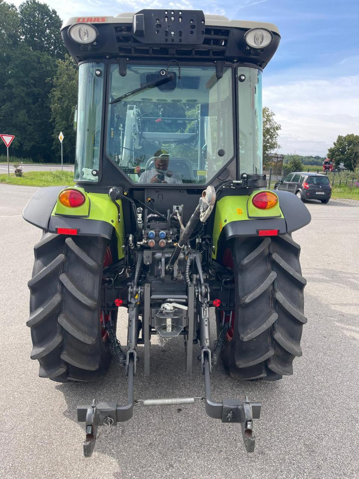 CLAAS Nexos 210 inkl. Frontlader, Frontzapfwelle - جرار: صورة 4 CLAAS Nexos 210 inkl. Frontlader, Frontzapfwelle - جرار: صورة 4