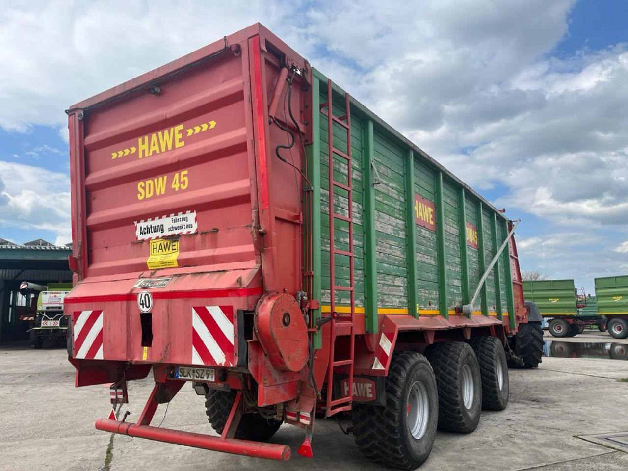 HAWE Tridem SDW 45T mit Heckentleerung - مقطورة زراعية قلابة: صورة 3 HAWE Tridem SDW 45T mit Heckentleerung - مقطورة زراعية قلابة: صورة 3