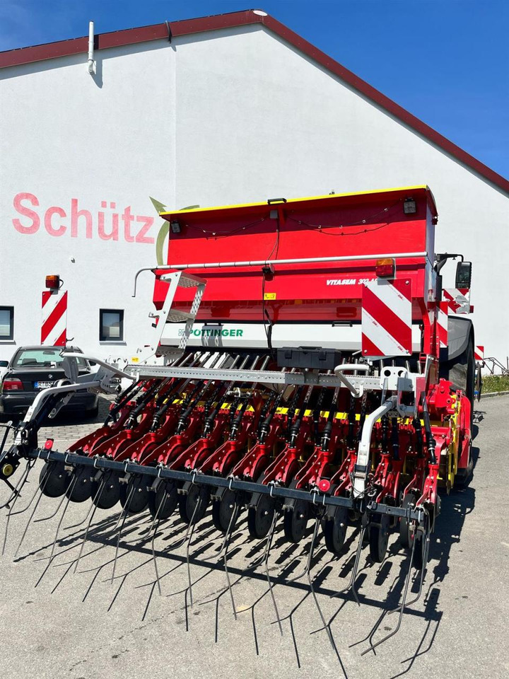 Pöttinger 3m Vitasem 302 ADD + Pöttinger Lion 303.12 WG - آلة البذار متعددة الوظائف: صورة 2 Pöttinger 3m Vitasem 302 ADD + Pöttinger Lion 303.12 WG - آلة البذار متعددة الوظائف: صورة 2