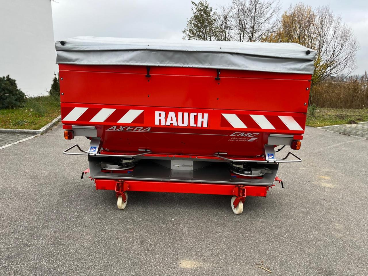 Rauch Axera H-EMC Top Zustand Düngerstreuer - آلة رش السماد: صورة 4 Rauch Axera H-EMC Top Zustand Düngerstreuer - آلة رش السماد: صورة 4