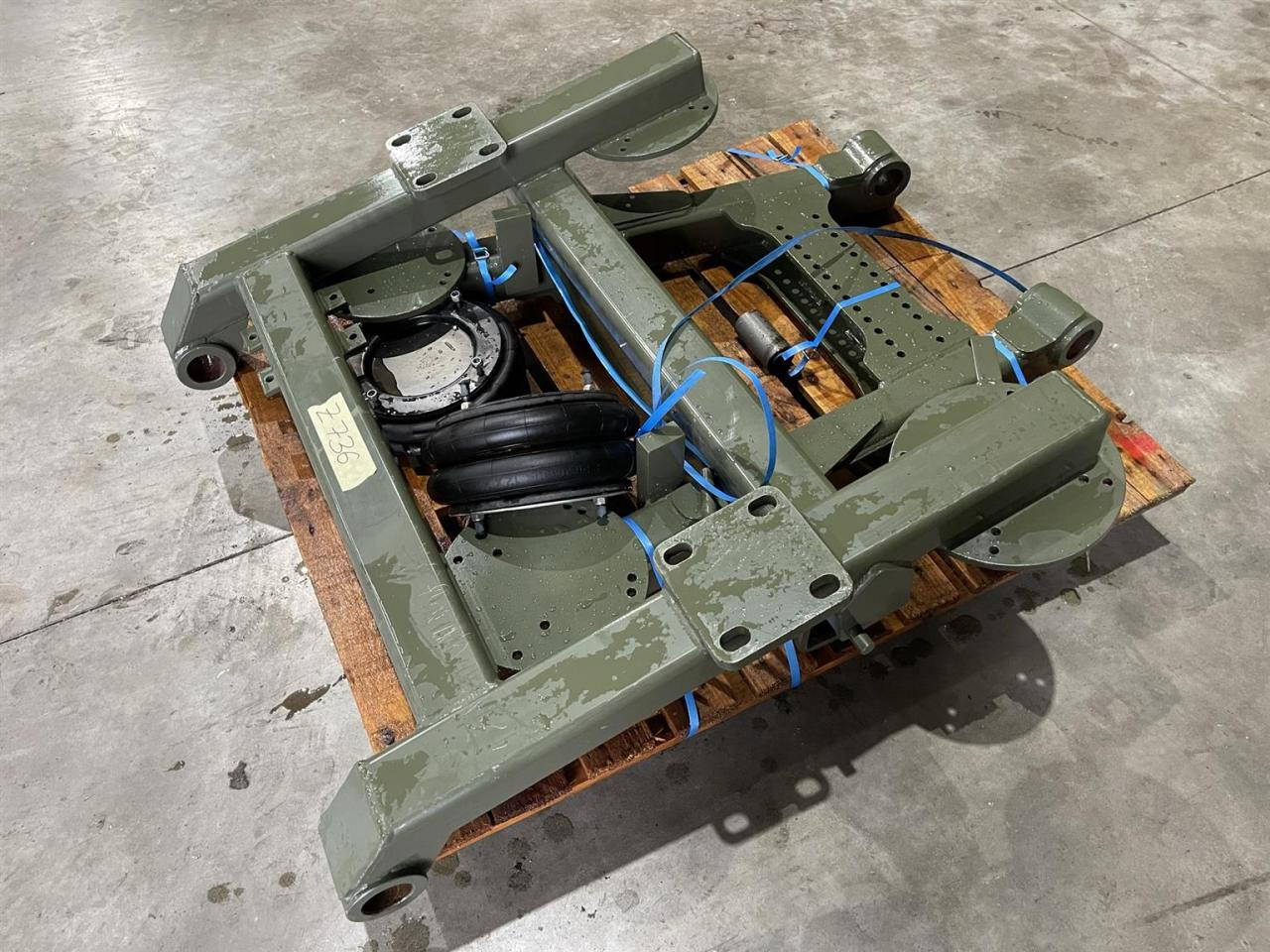 Tecnoma Tecnoma Fortis Fahrwerk - إطار/ شاسيه - الآلات الزراعية: صورة 2 Tecnoma Tecnoma Fortis Fahrwerk - إطار/ شاسيه - الآلات الزراعية: صورة 2