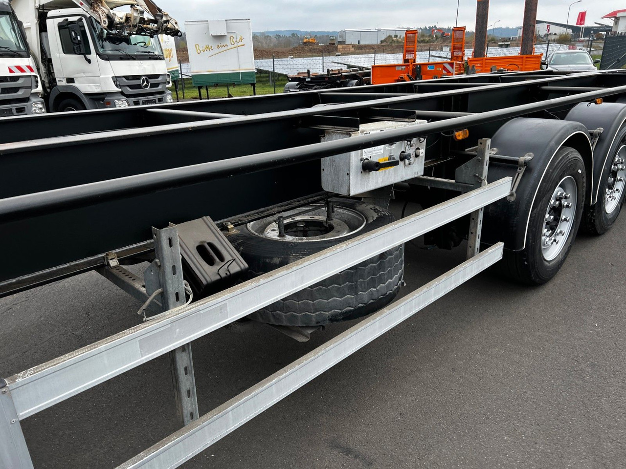 H&W 3- Achs Auflieger für Presscontainer H&W 3- Achs Auflieger für Presscontainer - نصف مقطورة لنقل الحاويات: صورة 5 H&W 3- Achs Auflieger für Presscontainer H&W 3- Achs Auflieger für Presscontainer - نصف مقطورة لنقل الحاويات: صورة 5