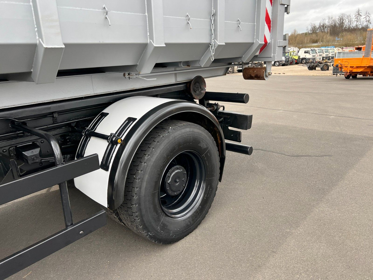 Iveco Magirus Turbo 160-30 AH - Oldtimer- V 8 - Motor Iveco Magirus Turbo 160-30 AH - Oldtimer- V 8 - Motor - شاحنة ذات خطاف: صورة 4 Iveco Magirus Turbo 160-30 AH - Oldtimer- V 8 - Motor Iveco Magirus Turbo 160-30 AH - Oldtimer- V 8 - Motor - شاحنة ذات خطاف: صورة 4