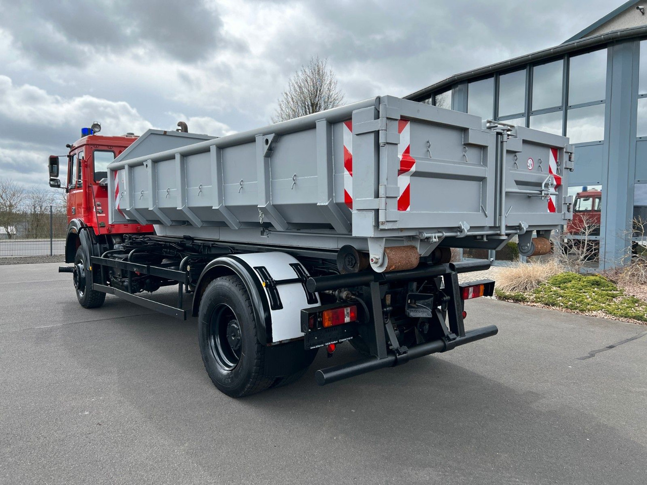 Iveco Magirus Turbo 160-30 AH - Oldtimer- V 8 - Motor Iveco Magirus Turbo 160-30 AH - Oldtimer- V 8 - Motor - شاحنة ذات خطاف: صورة 5 Iveco Magirus Turbo 160-30 AH - Oldtimer- V 8 - Motor Iveco Magirus Turbo 160-30 AH - Oldtimer- V 8 - Motor - شاحنة ذات خطاف: صورة 5