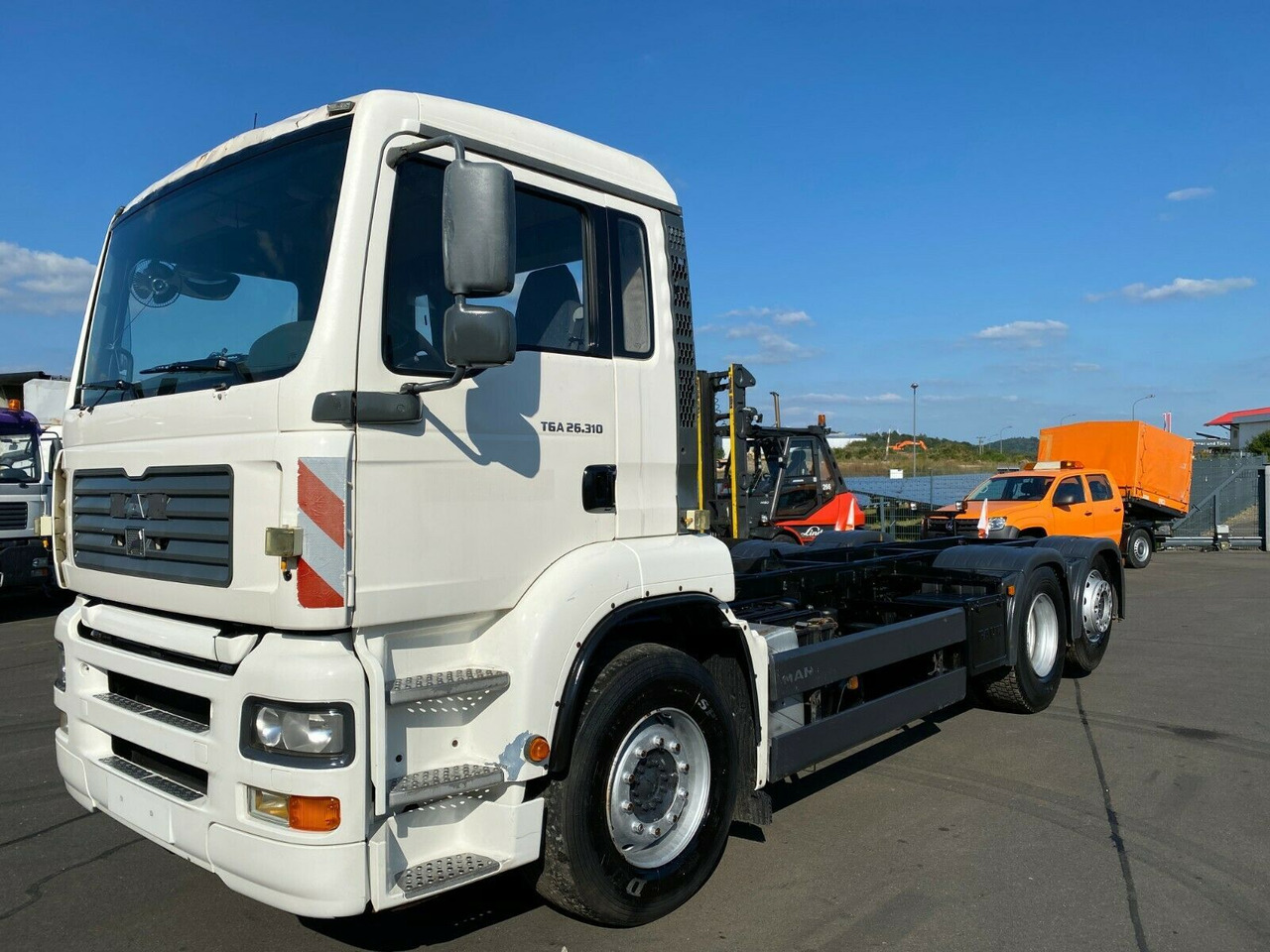 شاحنة هيكل كابينة MAN 26.310 6x2 Hydraulik MAN 26.310 6x2 Hydraulik: صورة 7 شاحنة هيكل كابينة MAN 26.310 6x2 Hydraulik MAN 26.310 6x2 Hydraulik: صورة 7