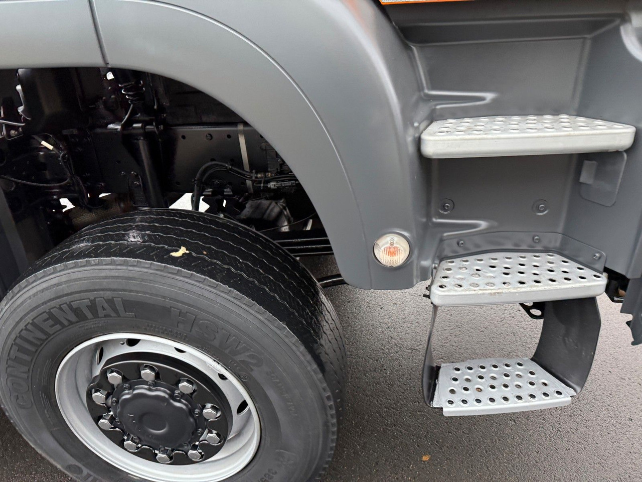 MAN TGS 18.360 4x4 Winterdienst Fahrgestell - شاحنة هيكل كابينة: صورة 3 MAN TGS 18.360 4x4 Winterdienst Fahrgestell - شاحنة هيكل كابينة: صورة 3