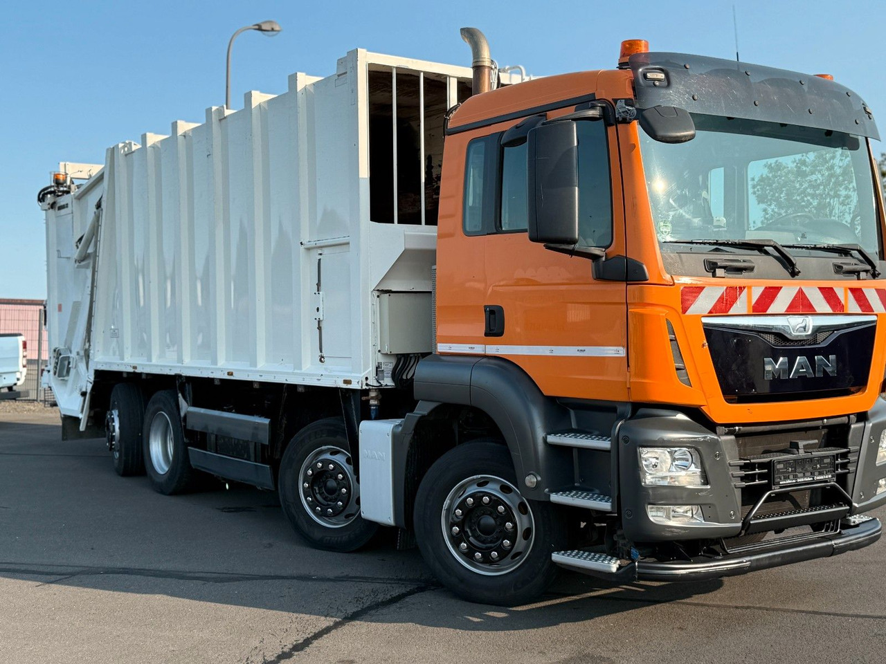 MAN TGS 32.360 8x2 Zoeller Mekam, duo Schütte - شاحنة النفايات: صورة 3 MAN TGS 32.360 8x2 Zoeller Mekam, duo Schütte - شاحنة النفايات: صورة 3