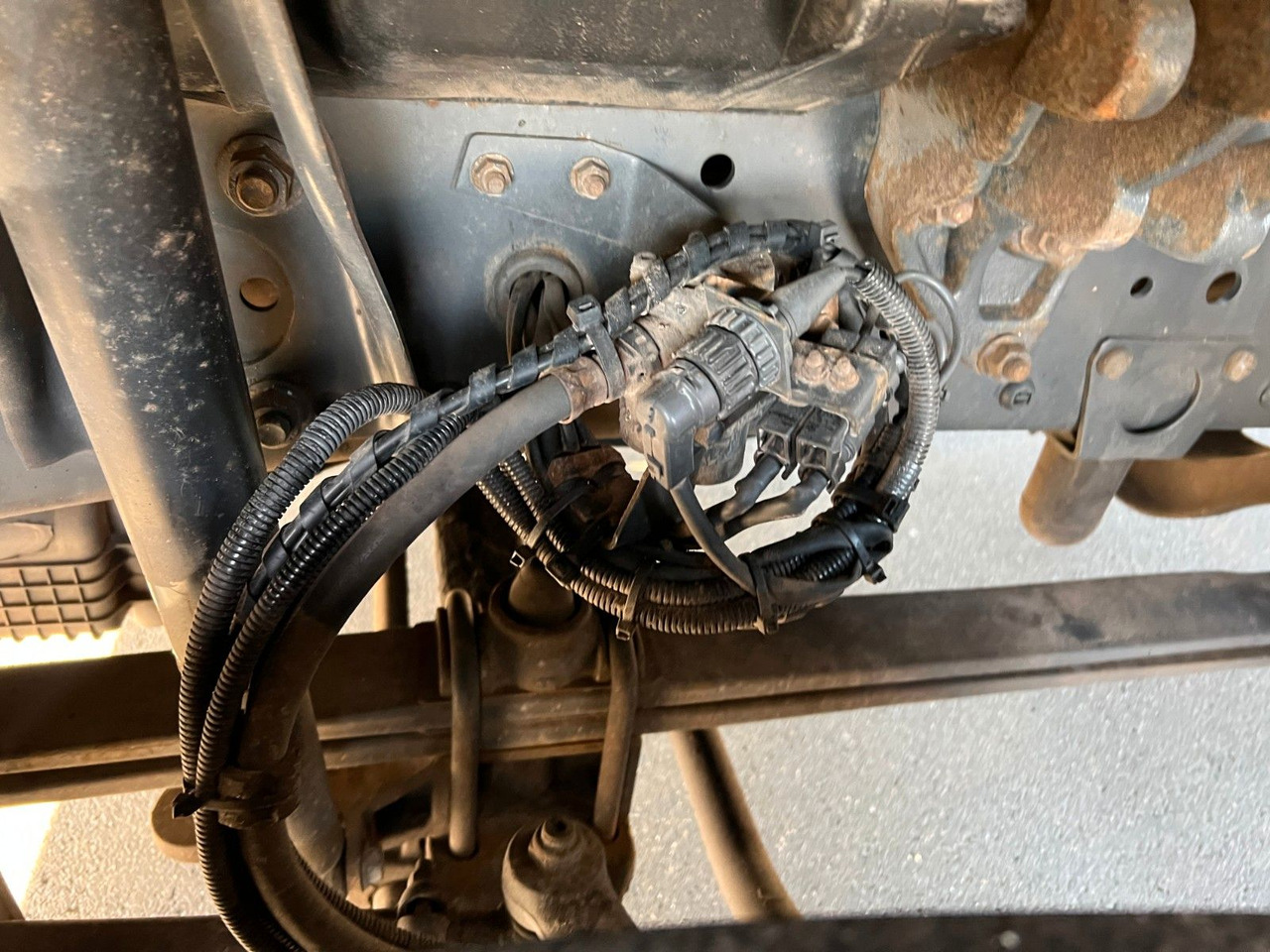 Mercedes-Benz Actros 2532 6x2 MP3 Faun Power Press 524 Mercedes-Benz Actros 2532 6x2 MP3 Faun Power Press 524 - شاحنة النفايات: صورة 2 Mercedes-Benz Actros 2532 6x2 MP3 Faun Power Press 524 Mercedes-Benz Actros 2532 6x2 MP3 Faun Power Press 524 - شاحنة النفايات: صورة 2